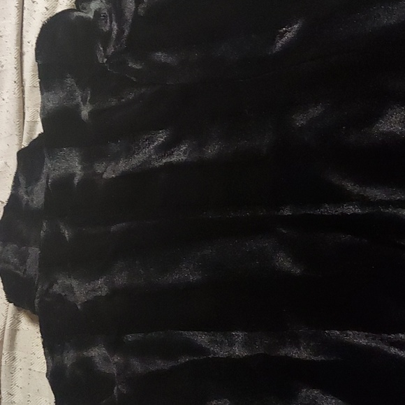 Dennis Basso faux Fur Moto Jacket - Picture 7 of 8